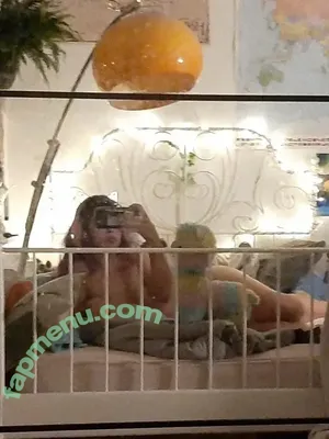 zottelcorn nude photo #0018
