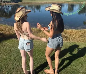 Zoya Husnnen / contentbyzo / zoya.husnnen nude photo #0022