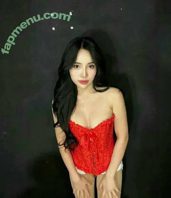 Zsara Laxamana nude photo #0047 (zsaralaxamana)