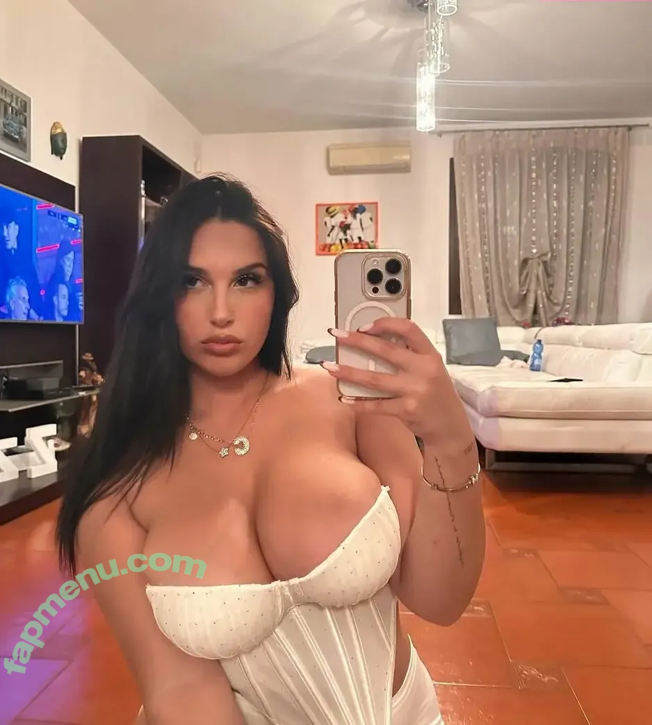 Zuleika Balzano nude photo #0009 (zulebalzano_)