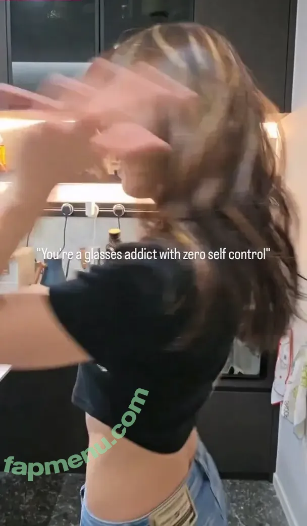 Zumi nude photo #0501 (zestyzumi)