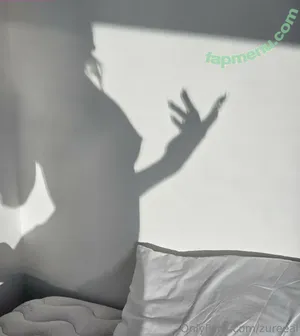 Zureeal nude photo #0088