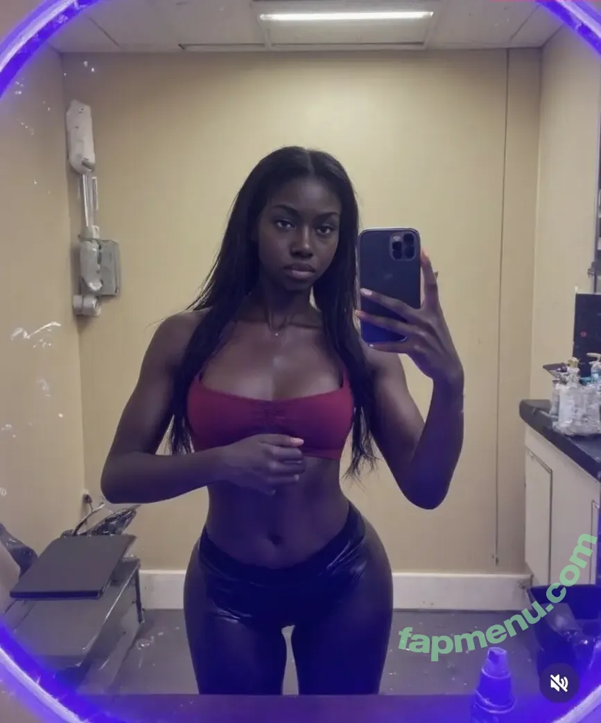 Zuriloveswhite nude photo #0003 (Zurilovesvanilla)