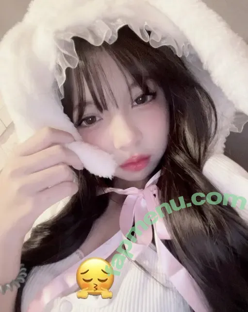 zxyumyim17 nude photo #0001 (uryorest)