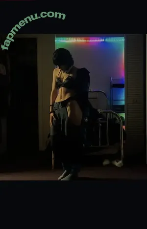 Zz.eazoning / zzeazoning nude photo #0017