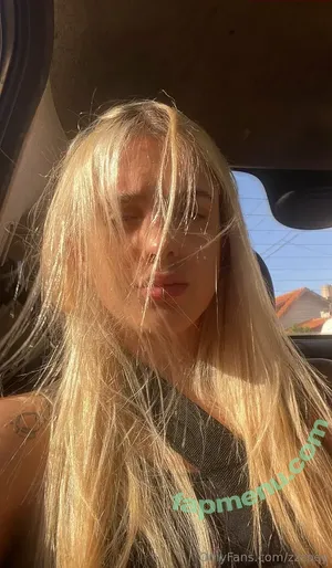 zzzoey / zzzoey808 nude photo #0005