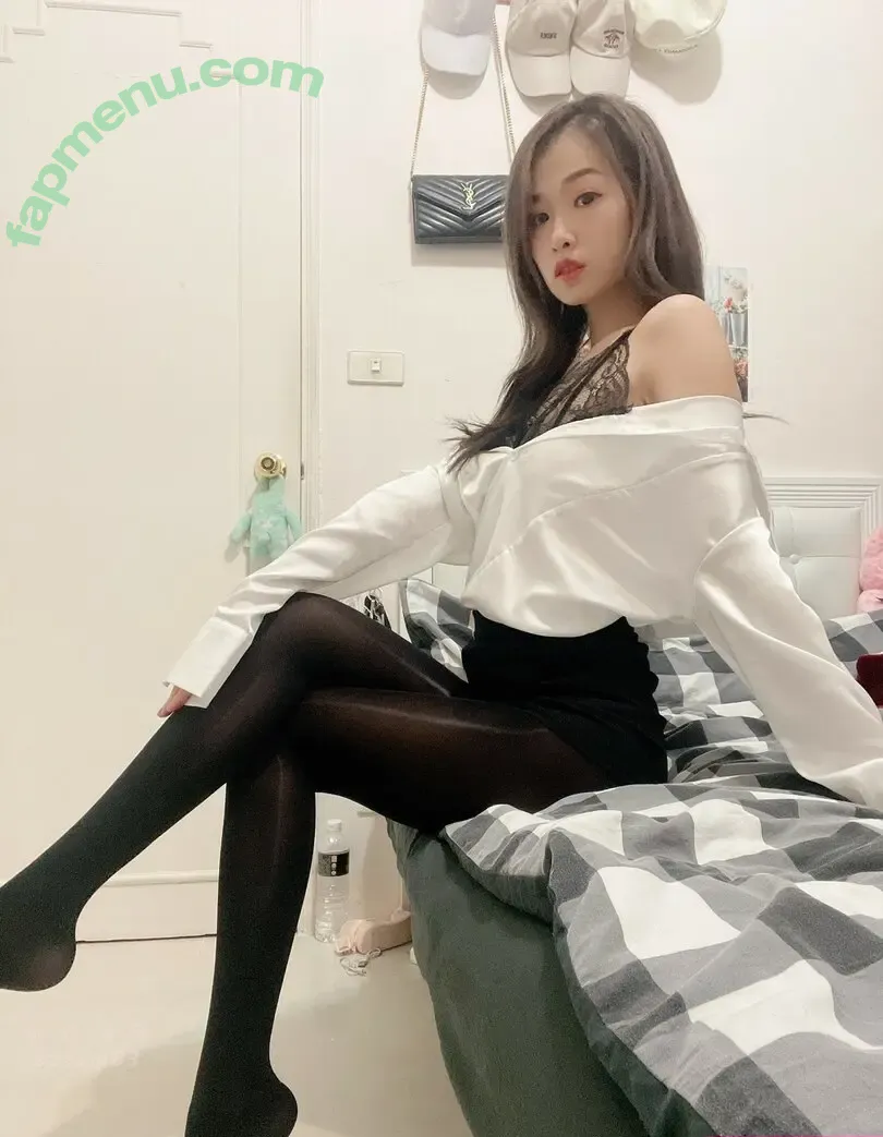 Zzzzm83 新莊張美 Rita nude photo #0204 (zzzzm83)